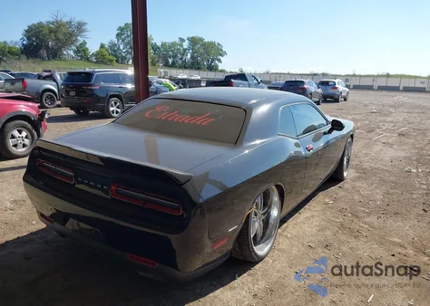 2016 Dodge Challenger Sxt from USA, damaged, VIN 2C3CDZAG8GH202208